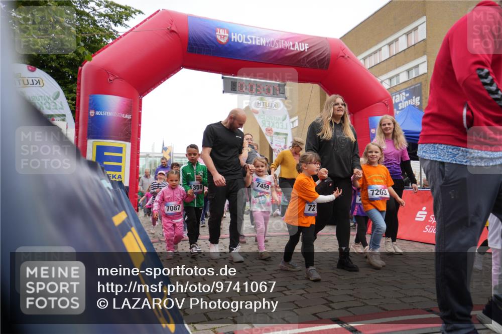 12.06.2026 - Holstenköstenlauf LAZAROV Photography http://msf.ph/oto/9741067 12.06.2026 15:13:38 Laufen 7087, 1359, 7459, 721, 7203 meine-sportfotos.de