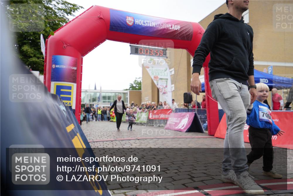 12.06.2026 - Holstenköstenlauf LAZAROV Photography http://msf.ph/oto/9741091 12.06.2026 15:14:30 Laufen 0, 03, 58, 700 meine-sportfotos.de