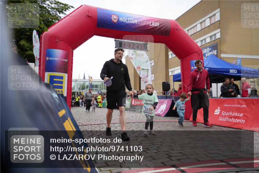 12.06.2026 - Holstenköstenlauf LAZAROV Photography http://msf.ph/oto/9741103 12.06.2026 15:15:04 Laufen 7227, 7119 meine-sportfotos.de