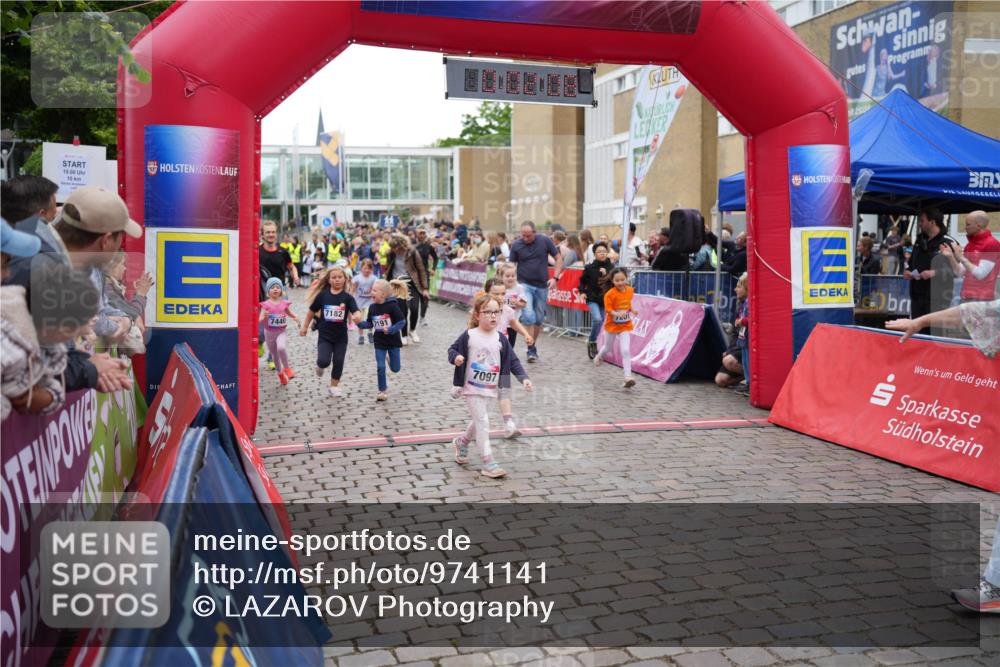 12.06.2026 - Holstenköstenlauf LAZAROV Photography http://msf.ph/oto/9741141 12.06.2026 15:12:39 Laufen 19, 00, 10, 7440, 7182, 7191, 7097, 250 meine-sportfotos.de
