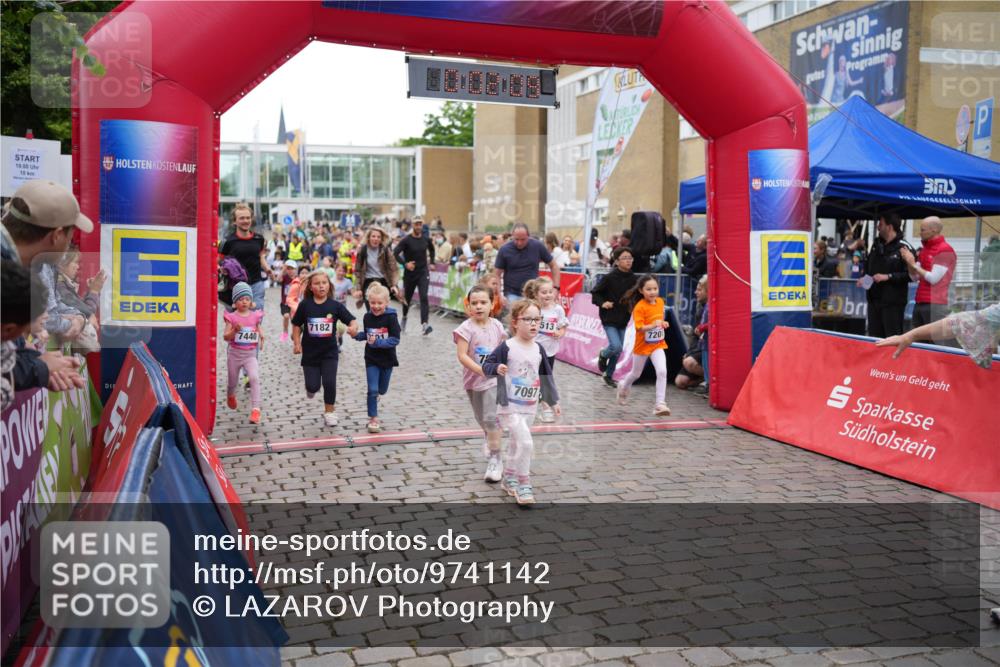 12.06.2026 - Holstenköstenlauf LAZAROV Photography http://msf.ph/oto/9741142 12.06.2026 15:12:40 Laufen 19, 00, 10, 7182, 7440, 201, 513, 720, 7097 meine-sportfotos.de
