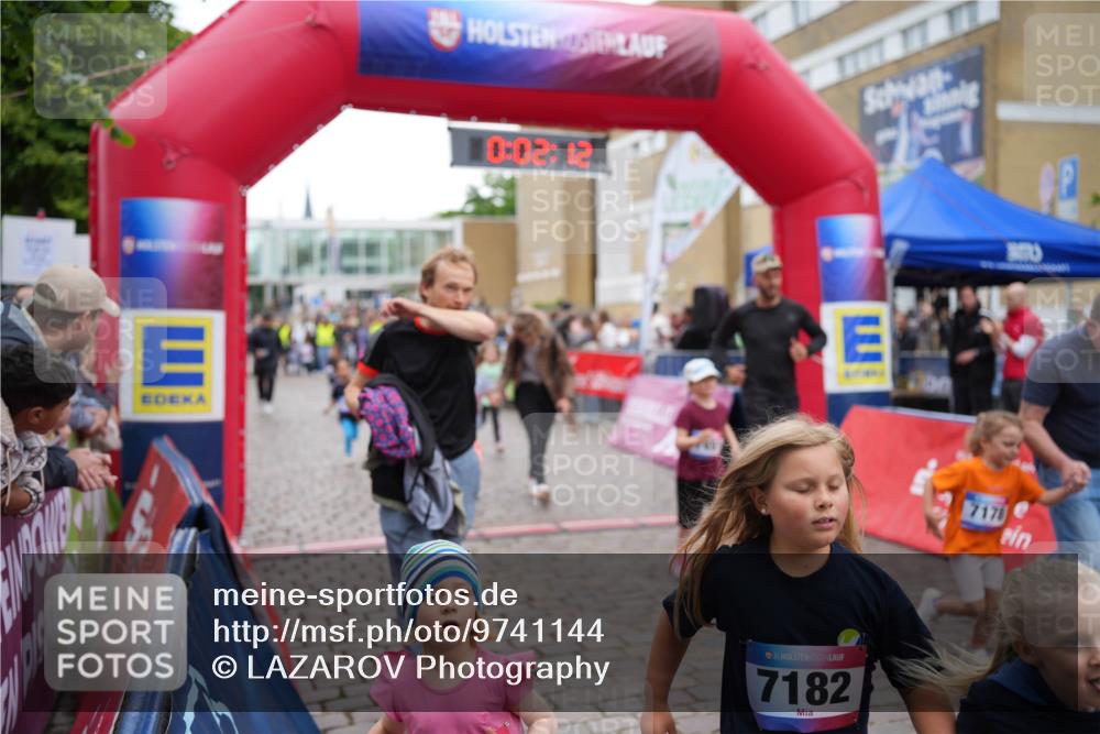12.06.2026 - Holstenköstenlauf LAZAROV Photography http://msf.ph/oto/9741144 12.06.2026 15:12:42 Laufen 0, 02, 12, 36, 7182 meine-sportfotos.de
