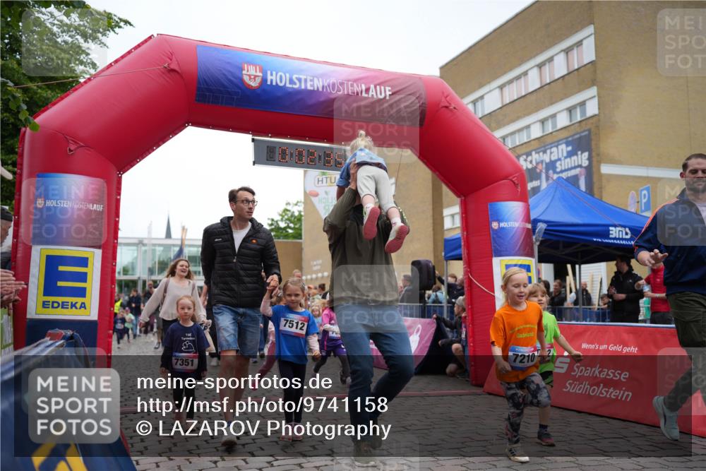 12.06.2026 - Holstenköstenlauf LAZAROV Photography http://msf.ph/oto/9741158 12.06.2026 15:13:06 Laufen 7351, 7512, 7210, 2 meine-sportfotos.de