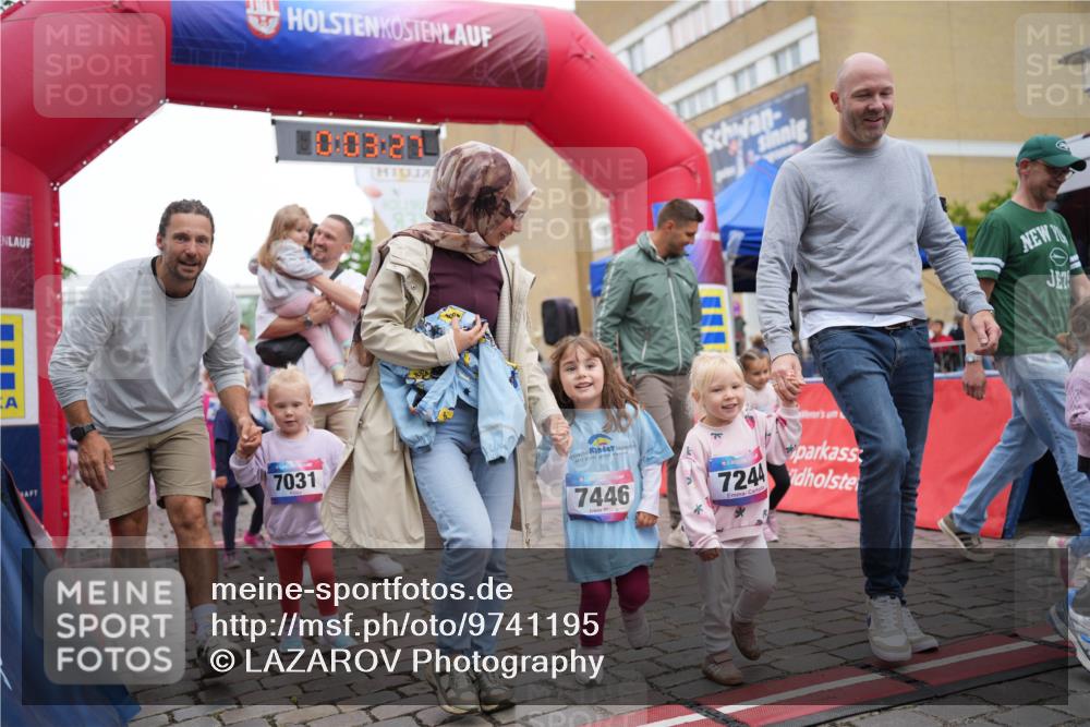 12.06.2026 - Holstenköstenlauf LAZAROV Photography http://msf.ph/oto/9741195 12.06.2026 15:13:57 Laufen 0038, 7031, 7446, 7244 meine-sportfotos.de