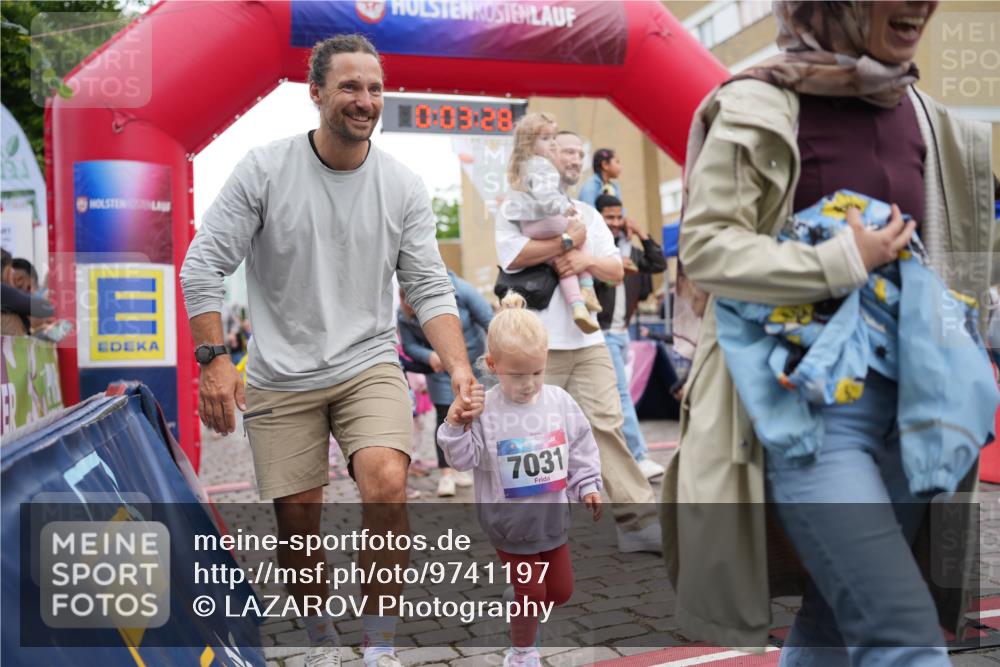 12.06.2026 - Holstenköstenlauf LAZAROV Photography http://msf.ph/oto/9741197 12.06.2026 15:13:59 Laufen 10, 03, 28, 7031 meine-sportfotos.de