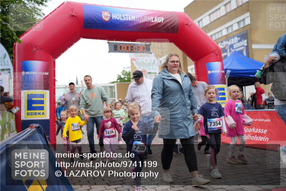 12.06.2026 - Holstenköstenlauf LAZAROV Photography http://msf.ph/oto/9741199 12.06.2026 15:14:01 Laufen 7101, 7436, 80, 218, 0, 09, 7355, 7354, 700 meine-sportfotos.de