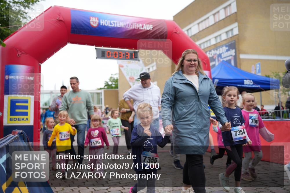 12.06.2026 - Holstenköstenlauf LAZAROV Photography http://msf.ph/oto/9741200 12.06.2026 15:14:01 Laufen 7101, 7436, 10, 03, 31, 7354, 7003, 36, 7355 meine-sportfotos.de