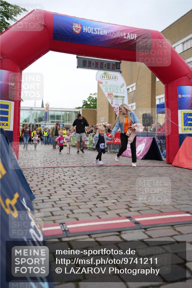 12.06.2026 - Holstenköstenlauf LAZAROV Photography http://msf.ph/oto/9741211 12.06.2026 15:14:45 Laufen 713, 7123, 739 meine-sportfotos.de