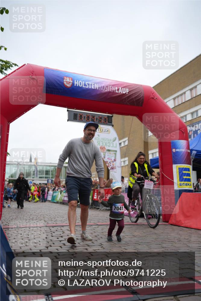 12.06.2026 - Holstenköstenlauf LAZAROV Photography http://msf.ph/oto/9741225 12.06.2026 15:15:21 Laufen 7041 meine-sportfotos.de