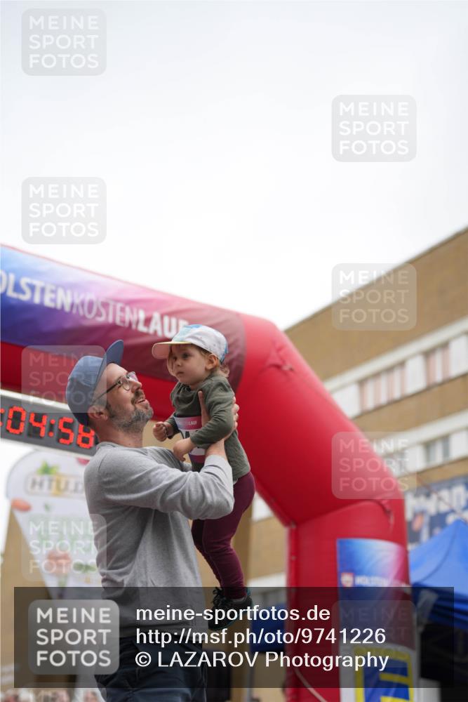 12.06.2026 - Holstenköstenlauf LAZAROV Photography http://msf.ph/oto/9741226 12.06.2026 15:15:29 Laufen 04, 58, 8383 meine-sportfotos.de