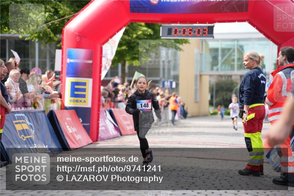 12.06.2026 - Holstenköstenlauf LAZAROV Photography http://msf.ph/oto/9741241 12.06.2026 15:36:05 Laufen 148, 0, 06, 03, 148, 188 meine-sportfotos.de