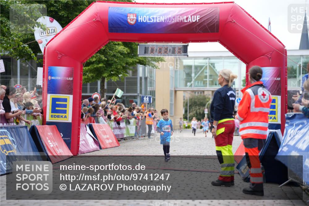 12.06.2026 - Holstenköstenlauf LAZAROV Photography http://msf.ph/oto/9741247 12.06.2026 15:36:18 Laufen 1465, 184, 1261, 1441, 1465 meine-sportfotos.de