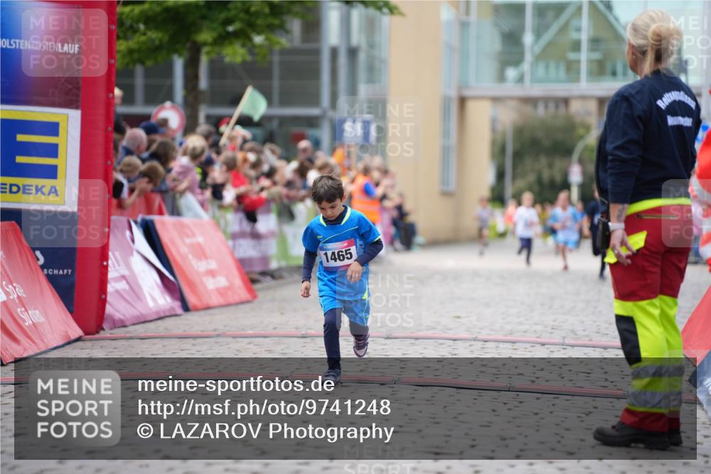 12.06.2026 - Holstenköstenlauf LAZAROV Photography http://msf.ph/oto/9741248 12.06.2026 15:36:19 Laufen 1465, 184, 1261, 1441, 1465 meine-sportfotos.de