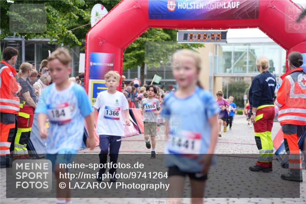 12.06.2026 - Holstenköstenlauf LAZAROV Photography http://msf.ph/oto/9741264 12.06.2026 15:36:32 Laufen 184, 31, 1366, 1555, 1441, 58, 78, 84, 103, 189, 362, 400, 1369, 1402, 1458, 1555 meine-sportfotos.de