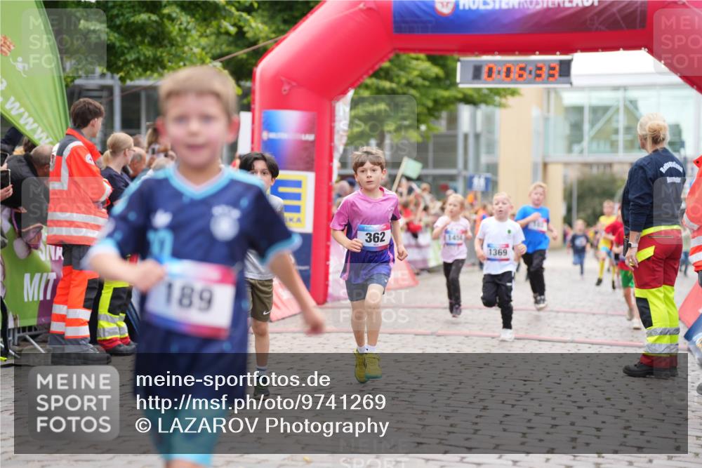 12.06.2026 - Holstenköstenlauf LAZAROV Photography http://msf.ph/oto/9741269 12.06.2026 15:36:35 Laufen 189, 30, 0, 362, 1454, 1369, 36, 58, 78, 84, 103, 186, 362, 400, 783, 1267, 1369, 1402, 1458 meine-sportfotos.de