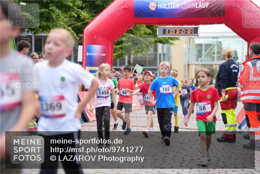 12.06.2026 - Holstenköstenlauf LAZAROV Photography http://msf.ph/oto/9741277 12.06.2026 15:36:40 Laufen 55, 1458, 84, 14, 1069, 103, 36, 58, 36, 74, 78, 84, 186, 400, 783, 1267, 1402 meine-sportfotos.de
