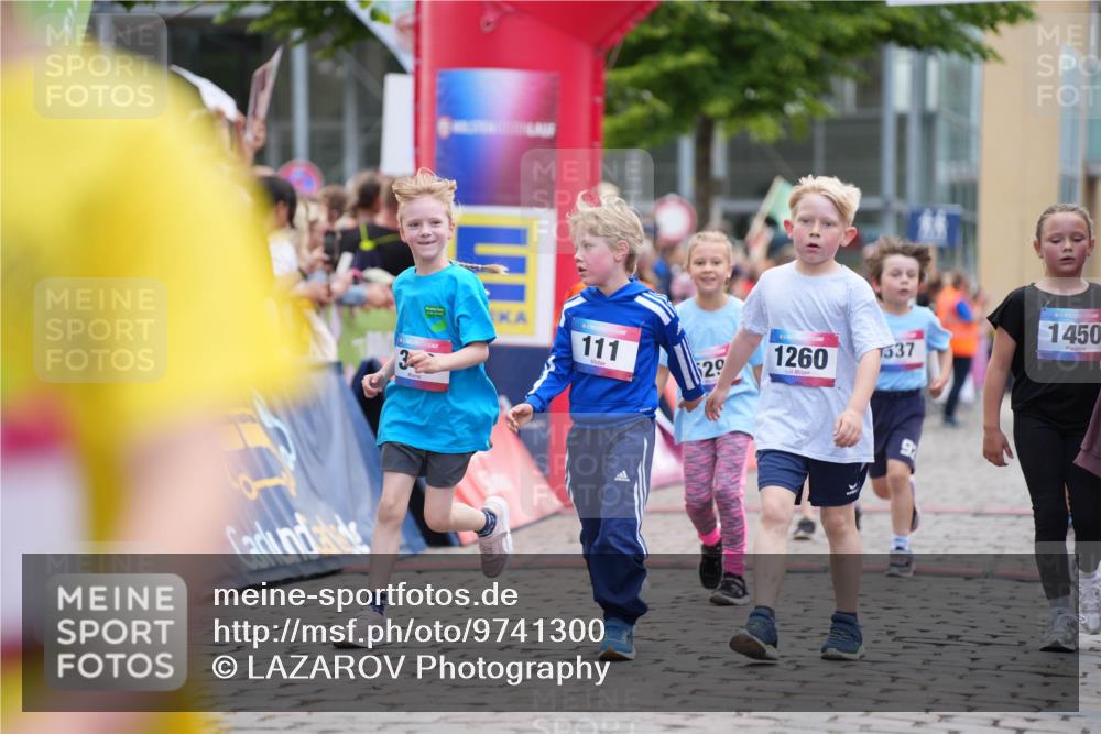 12.06.2026 - Holstenköstenlauf LAZAROV Photography http://msf.ph/oto/9741300 12.06.2026 15:37:04 Laufen 3, 111, 29, 1260, 1537, 1450, 81, 91, 354, 365, 537, 761, 762, 1010, 1416 meine-sportfotos.de