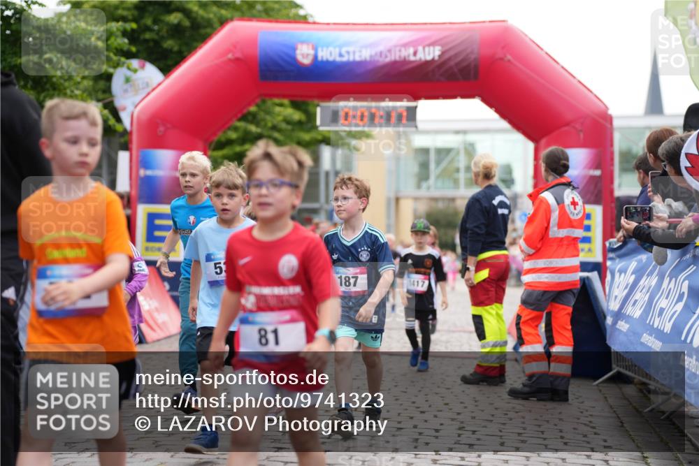 12.06.2026 - Holstenköstenlauf LAZAROV Photography http://msf.ph/oto/9741323 12.06.2026 15:37:20 Laufen 53, 187, 81, 1417, 29, 151, 353, 396, 526, 1143, 1371, 1372, 1438 meine-sportfotos.de