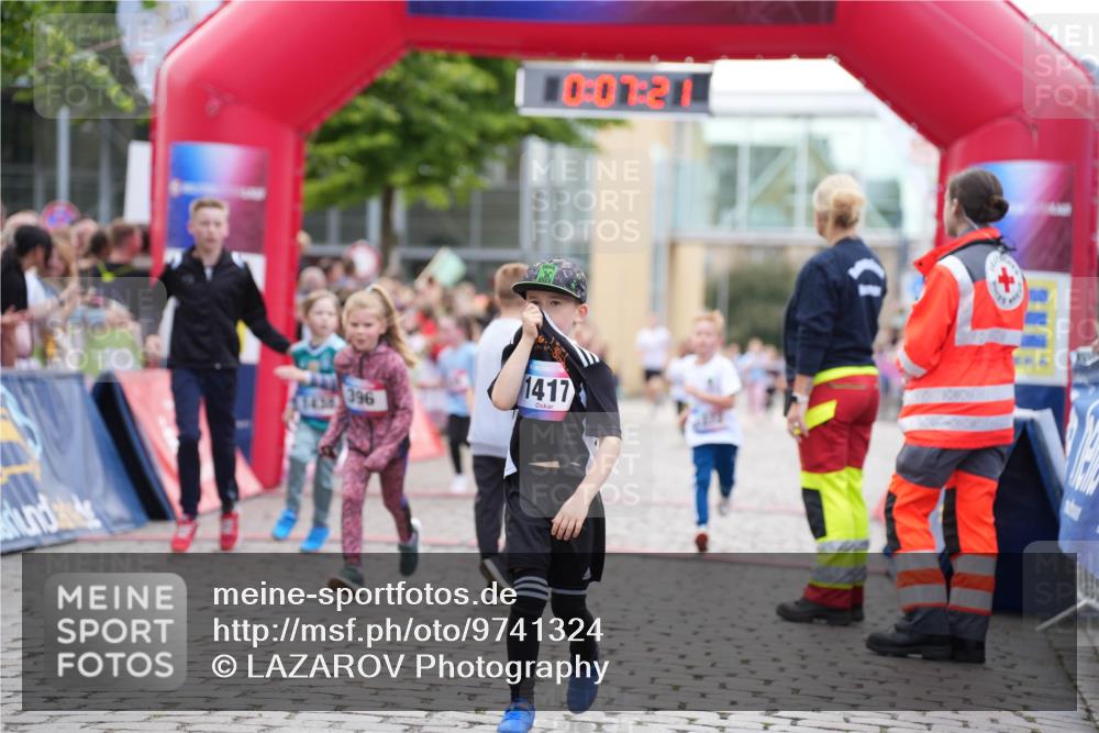 12.06.2026 - Holstenköstenlauf LAZAROV Photography http://msf.ph/oto/9741324 12.06.2026 15:37:24 Laufen 7, 30, 396, 1417, 29, 32, 151, 526, 780, 1143, 1372, 1438 meine-sportfotos.de