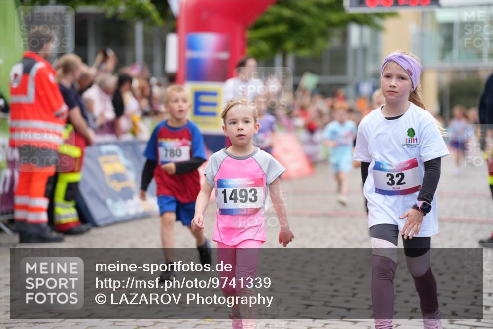 12.06.2026 - Holstenköstenlauf LAZAROV Photography http://msf.ph/oto/9741339 12.06.2026 15:37:35 Laufen 780, 36, 1493, 32, 65, 358, 363, 411, 413, 525, 764, 788, 1141, 1266, 1376, 1415, 1500 meine-sportfotos.de