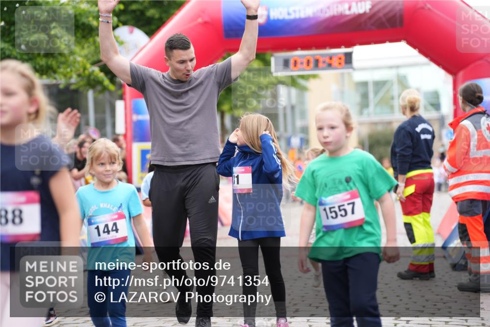 12.06.2026 - Holstenköstenlauf LAZAROV Photography http://msf.ph/oto/9741354 12.06.2026 15:37:50 Laufen 88, 144, 1557, 45, 107, 129, 398, 402, 531, 539, 1140, 1144, 1419 meine-sportfotos.de
