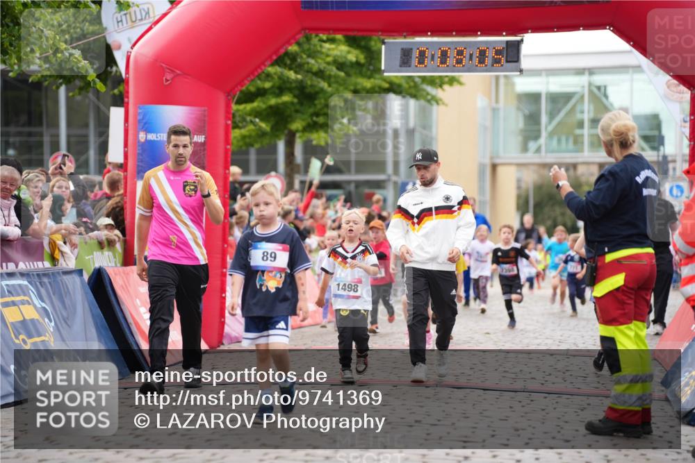 12.06.2026 - Holstenköstenlauf LAZAROV Photography http://msf.ph/oto/9741369 12.06.2026 15:38:08 Laufen 89, 1498, 99, 115, 349, 350, 364, 403, 524, 771, 793, 1011, 1398, 1498 meine-sportfotos.de
