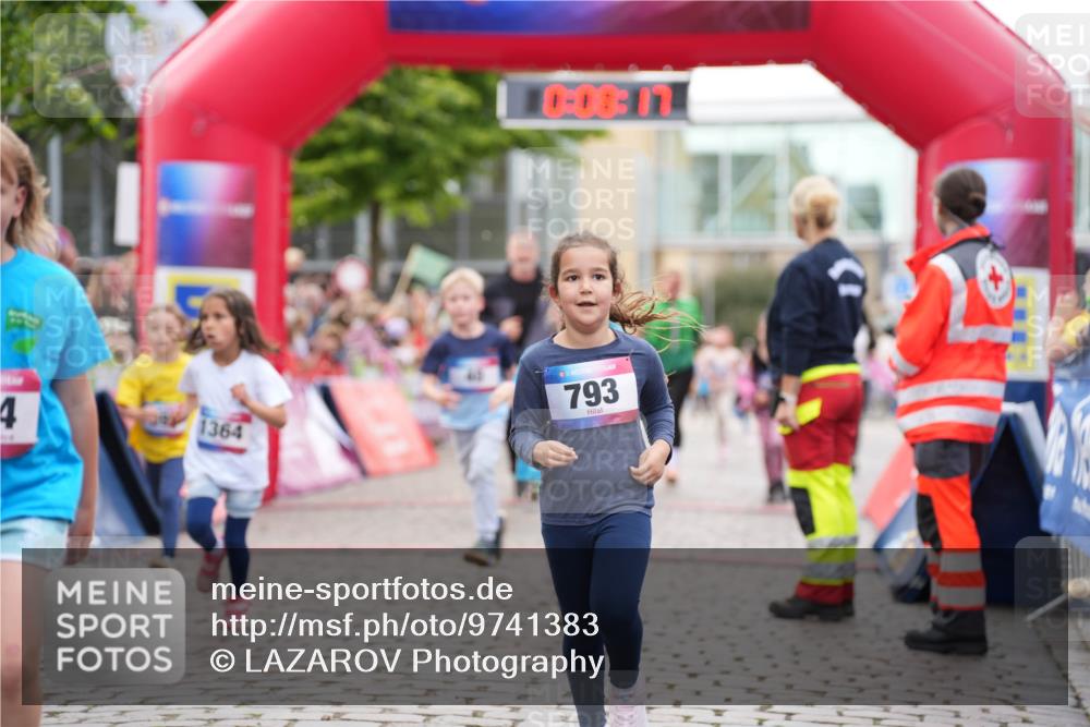 12.06.2026 - Holstenköstenlauf LAZAROV Photography http://msf.ph/oto/9741383 12.06.2026 15:38:19 Laufen 4, 1364, 0, 00, 1, 793, 24, 40, 105, 139, 185, 351, 399, 407, 1146, 1364, 1462, 1520 meine-sportfotos.de