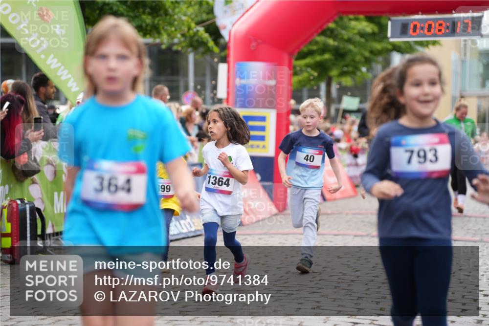 12.06.2026 - Holstenköstenlauf LAZAROV Photography http://msf.ph/oto/9741384 12.06.2026 15:38:20 Laufen 364, 899, 1364, 40, 10, 08, 17, 793, 24, 40, 105, 139, 185, 399, 407, 1146, 1462, 1520 meine-sportfotos.de