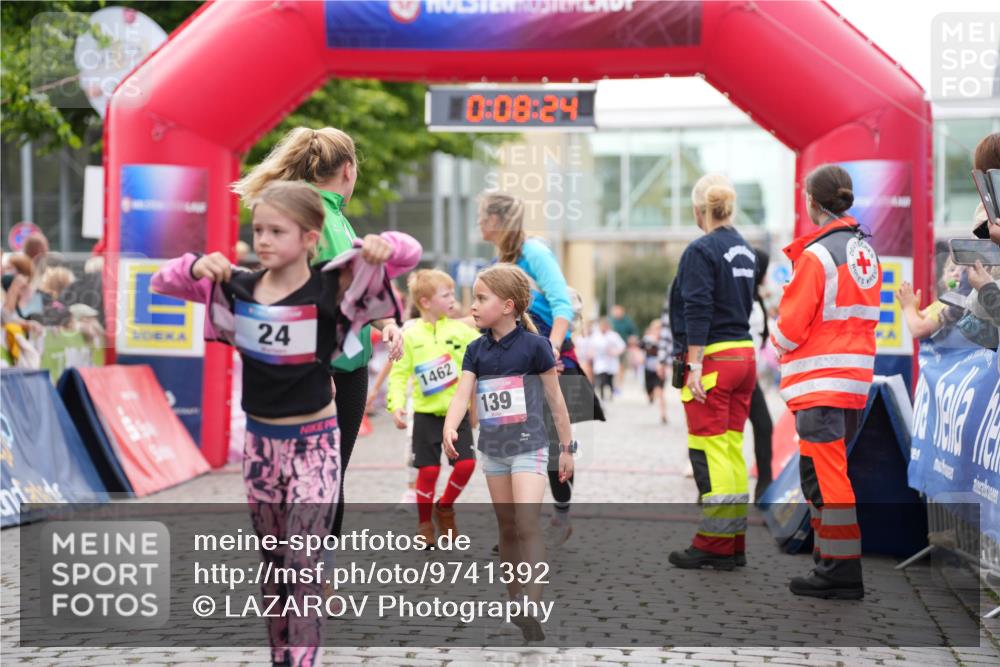 12.06.2026 - Holstenköstenlauf LAZAROV Photography http://msf.ph/oto/9741392 12.06.2026 15:38:27 Laufen 24, 1462, 139, 0, 08, 24, 30, 48, 352, 407, 1373, 1379, 1418, 1520 meine-sportfotos.de