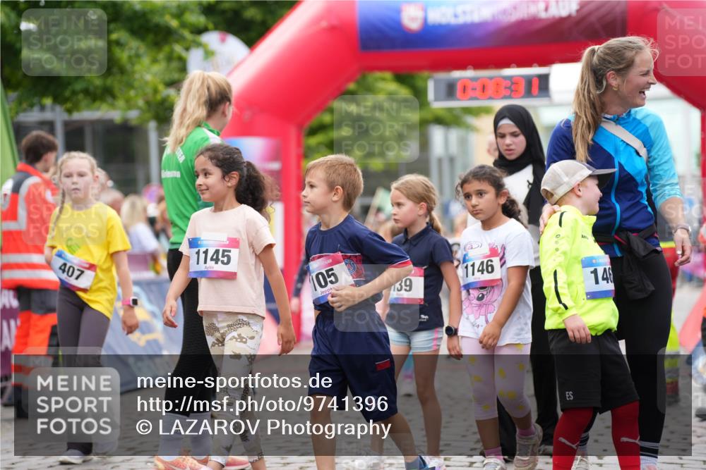 12.06.2026 - Holstenköstenlauf LAZAROV Photography http://msf.ph/oto/9741396 12.06.2026 15:38:34 Laufen 407, 0, 00, 3, 1145, 105, 139, 1146, 146, 48, 152, 366, 778, 1138, 1259, 1373, 1379, 1418, 1508 meine-sportfotos.de