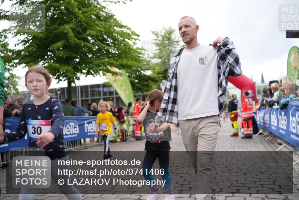 12.06.2026 - Holstenköstenlauf LAZAROV Photography http://msf.ph/oto/9741406 12.06.2026 15:38:42 Laufen 30, 1379, 152, 397, 409, 760, 763, 778, 781, 789, 790, 1259, 1263, 1424, 1443, 1508, 1519 meine-sportfotos.de