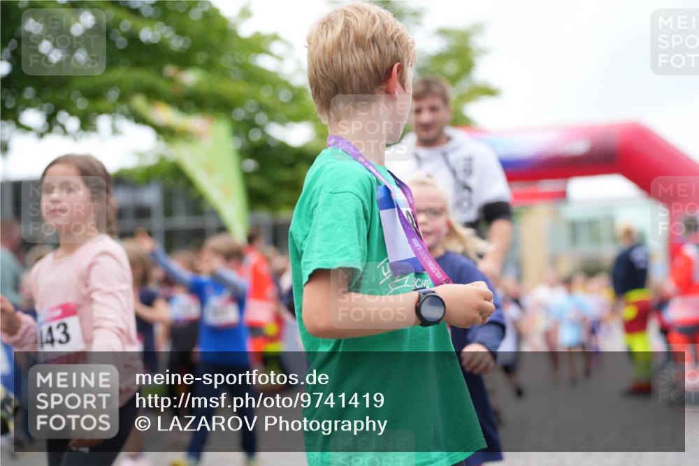 12.06.2026 - Holstenköstenlauf LAZAROV Photography http://msf.ph/oto/9741419 12.06.2026 15:38:59 Laufen 36, 143, 63, 355, 361, 401, 404, 406, 412, 784, 785, 791, 794, 1377, 1490 meine-sportfotos.de