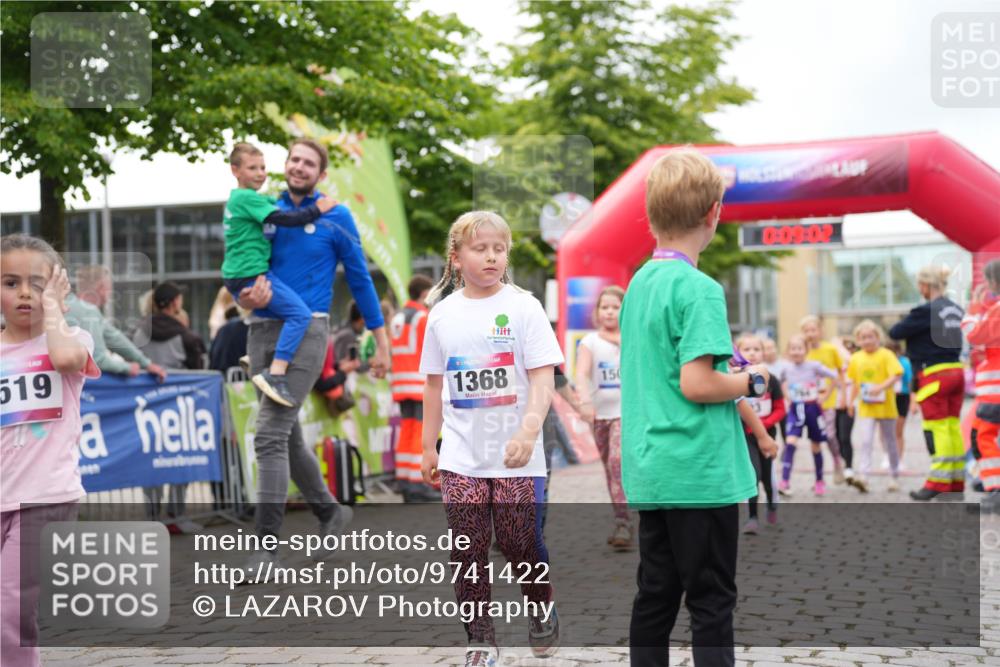 12.06.2026 - Holstenköstenlauf LAZAROV Photography http://msf.ph/oto/9741422 12.06.2026 15:39:04 Laufen 519, 1368, 150, 09, 02, 101, 135, 355, 361, 401, 784, 785, 791, 1265, 1377 meine-sportfotos.de