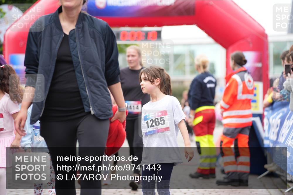 12.06.2026 - Holstenköstenlauf LAZAROV Photography http://msf.ph/oto/9741443 12.06.2026 15:39:21 Laufen 1265, 1, 54, 534, 540, 925, 1374, 1420, 1489 meine-sportfotos.de