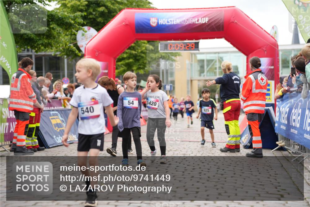12.06.2026 - Holstenköstenlauf LAZAROV Photography http://msf.ph/oto/9741449 12.06.2026 15:39:32 Laufen 540, 10, 09, 29, 54, 14205, 925, 9, 774, 779, 1547 meine-sportfotos.de
