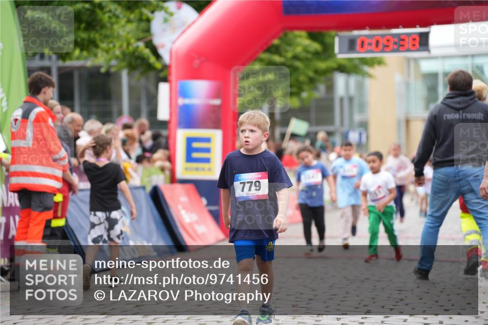 12.06.2026 - Holstenköstenlauf LAZAROV Photography http://msf.ph/oto/9741456 12.06.2026 15:39:40 Laufen 7, 779, 0, 09, 38, 541, 774, 1365, 1375 meine-sportfotos.de