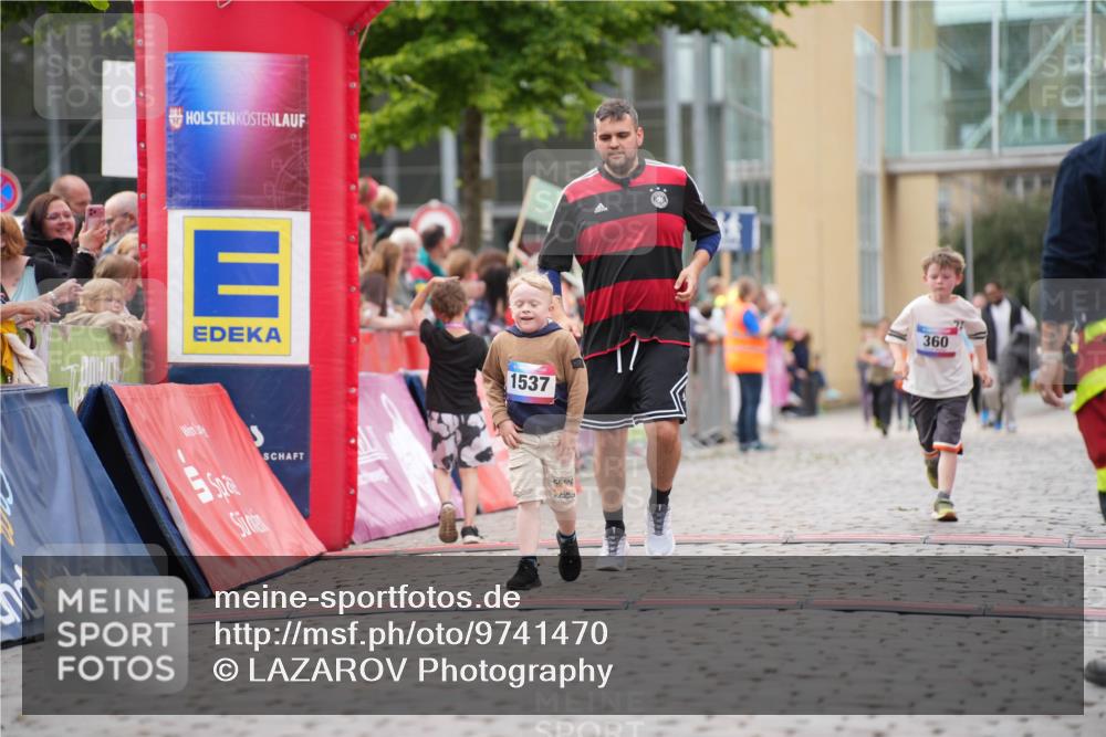 12.06.2026 - Holstenköstenlauf LAZAROV Photography http://msf.ph/oto/9741470 12.06.2026 15:39:50 Laufen 1537, 360, 360, 1537 meine-sportfotos.de