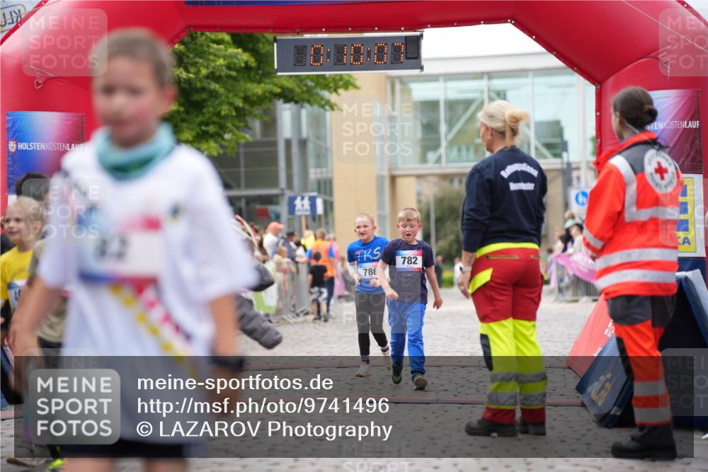 12.06.2026 - Holstenköstenlauf LAZAROV Photography http://msf.ph/oto/9741496 12.06.2026 15:40:09 Laufen 786, 782, 782, 786 meine-sportfotos.de