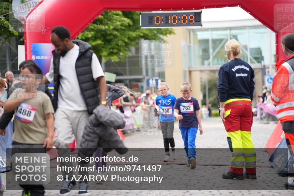 12.06.2026 - Holstenköstenlauf LAZAROV Photography http://msf.ph/oto/9741497 12.06.2026 15:40:11 Laufen 1488, 0, 10, 09, 786, 782, 782, 786 meine-sportfotos.de