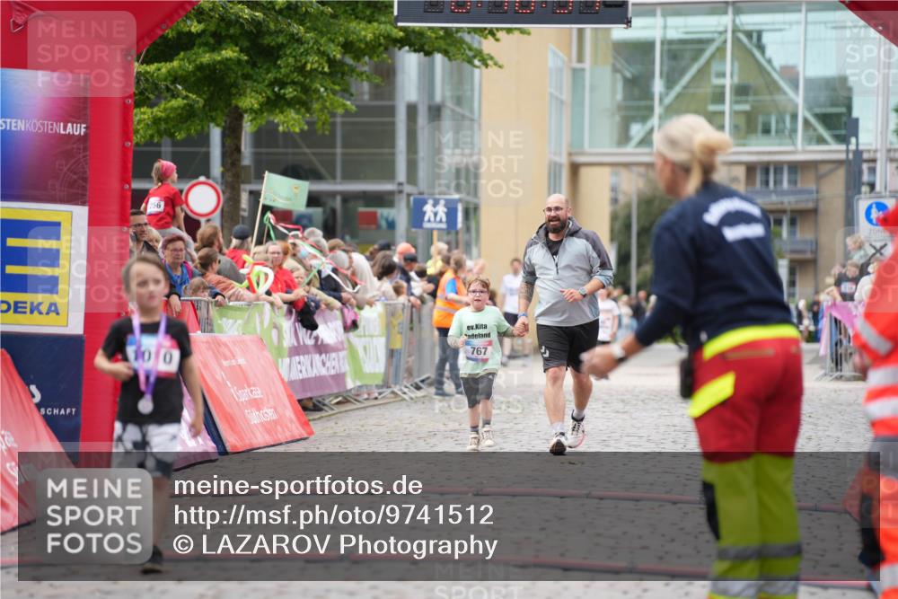 12.06.2026 - Holstenköstenlauf LAZAROV Photography http://msf.ph/oto/9741512 12.06.2026 15:40:53 Laufen 256, 100, 767, 767 meine-sportfotos.de