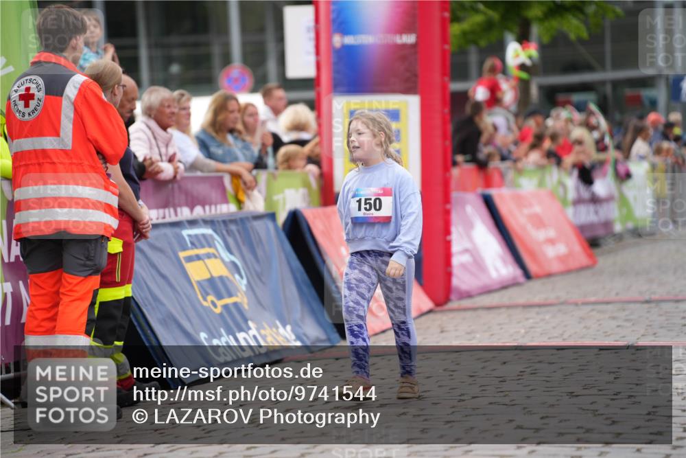 12.06.2026 - Holstenköstenlauf LAZAROV Photography http://msf.ph/oto/9741544 12.06.2026 15:41:51 Laufen 150 meine-sportfotos.de