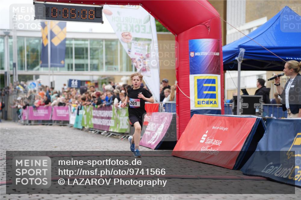 12.06.2026 - Holstenköstenlauf LAZAROV Photography http://msf.ph/oto/9741566 12.06.2026 16:05:10 Laufen 10, 05, 08, 201, 5, 201 meine-sportfotos.de