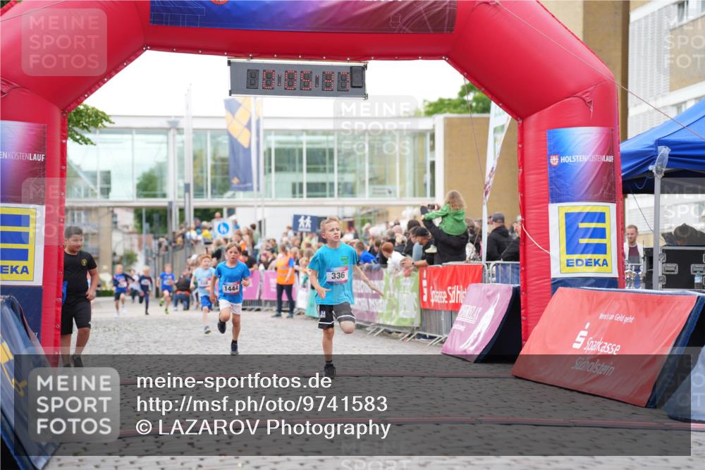 12.06.2026 - Holstenköstenlauf LAZAROV Photography http://msf.ph/oto/9741583 12.06.2026 16:05:39 Laufen 1444, 336, 5, 200, 336, 558, 801, 806, 1444 meine-sportfotos.de