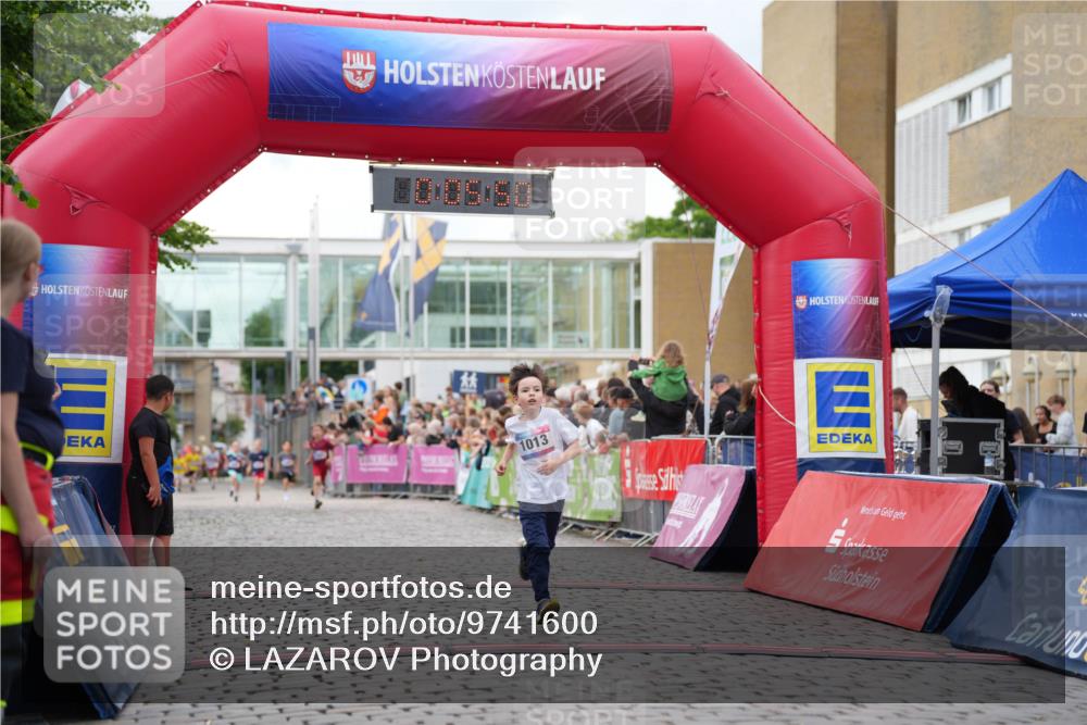12.06.2026 - Holstenköstenlauf LAZAROV Photography http://msf.ph/oto/9741600 12.06.2026 16:05:52 Laufen 1013, 5, 802, 1013, 1421 meine-sportfotos.de