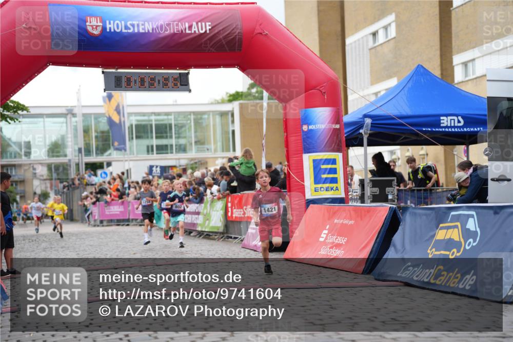 12.06.2026 - Holstenköstenlauf LAZAROV Photography http://msf.ph/oto/9741604 12.06.2026 16:05:58 Laufen 1258, 802, 1421, 5, 113, 431, 437, 802, 1230, 1258, 1421 meine-sportfotos.de