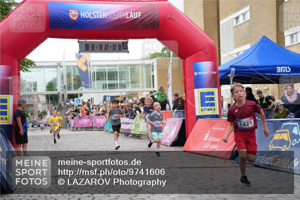 12.06.2026 - Holstenköstenlauf LAZAROV Photography http://msf.ph/oto/9741606 12.06.2026 16:05:59 Laufen 1256, 802, 5, 1421, 113, 431, 437, 802, 807, 1230, 1258, 1421 meine-sportfotos.de