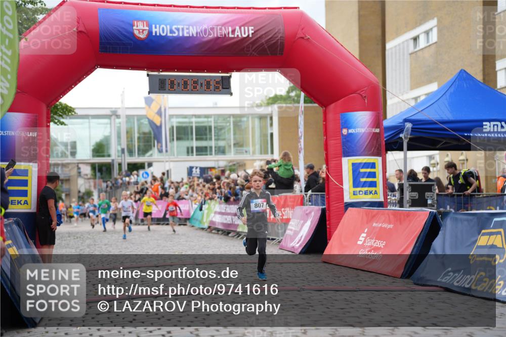 12.06.2026 - Holstenköstenlauf LAZAROV Photography http://msf.ph/oto/9741616 12.06.2026 16:06:07 Laufen 807, 3, 0, 196, 199, 424, 807, 813, 1004, 1251 meine-sportfotos.de