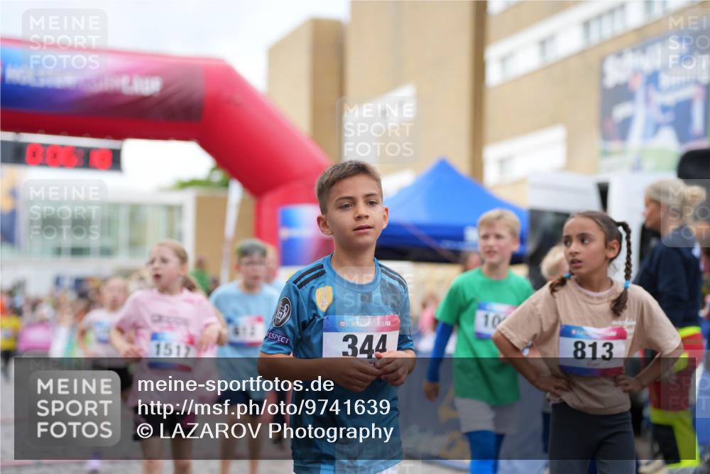 12.06.2026 - Holstenköstenlauf LAZAROV Photography http://msf.ph/oto/9741639 12.06.2026 16:06:20 Laufen 1517, 36, 344, 813, 155, 190, 429, 574, 808, 1131, 1384, 1437, 1451 meine-sportfotos.de