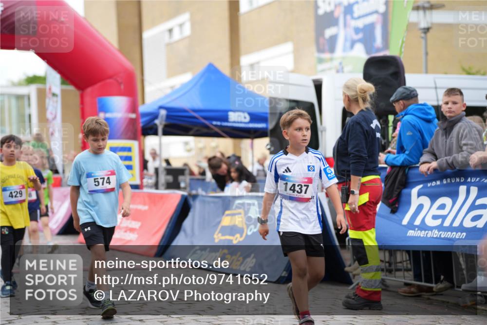 12.06.2026 - Holstenköstenlauf LAZAROV Photography http://msf.ph/oto/9741652 12.06.2026 16:06:26 Laufen 574, 429, 1437, 190, 192, 202, 429, 808, 1003, 1231, 1384, 1385 meine-sportfotos.de