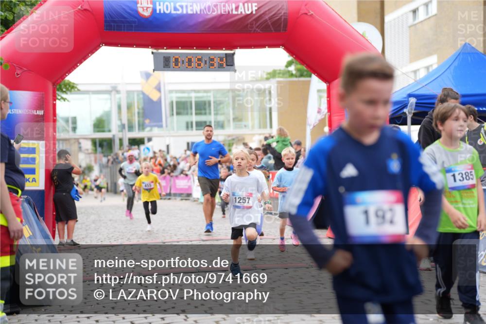 12.06.2026 - Holstenköstenlauf LAZAROV Photography http://msf.ph/oto/9741669 12.06.2026 16:06:36 Laufen 1385, 1257, 192, 147, 193, 204, 327, 455, 571, 1130, 1257, 1337, 1359, 1388, 1405, 1527 meine-sportfotos.de